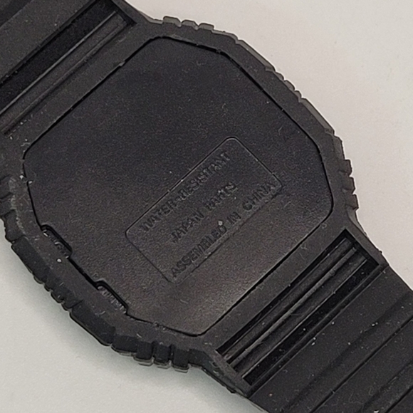 ▪︎Digital Watch - Picture 6 of 8